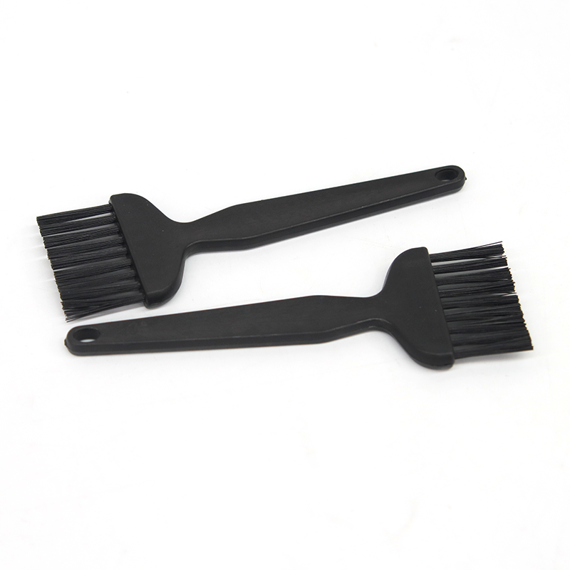 Black ESD Soft Carbon Fiber Bristle Brush